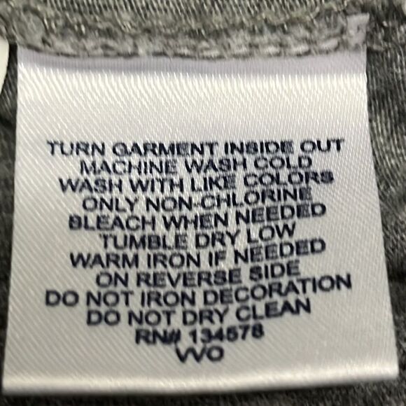 Vineyard Vines Men’s Grey Long Sleeves Crewneck Pullover Whale Tee- Small - Picture 11 of 12